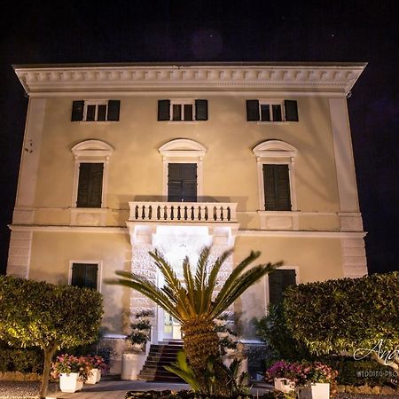 Villa Parisi Grand Hotel Castiglioncello Exteriör bild