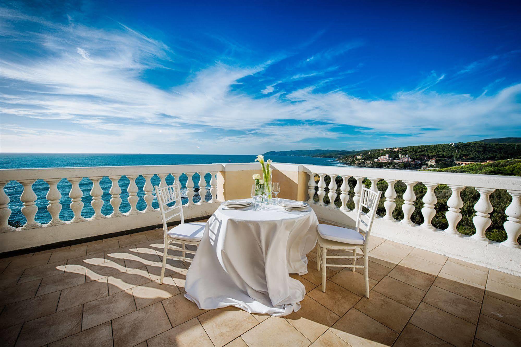 Villa Parisi Grand Hotel Castiglioncello Exteriör bild